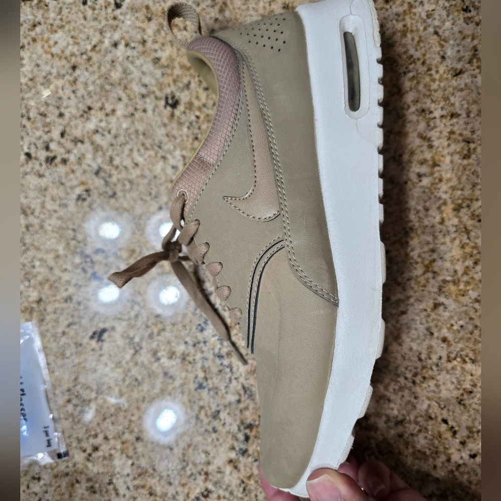 Nike Athena Air Max